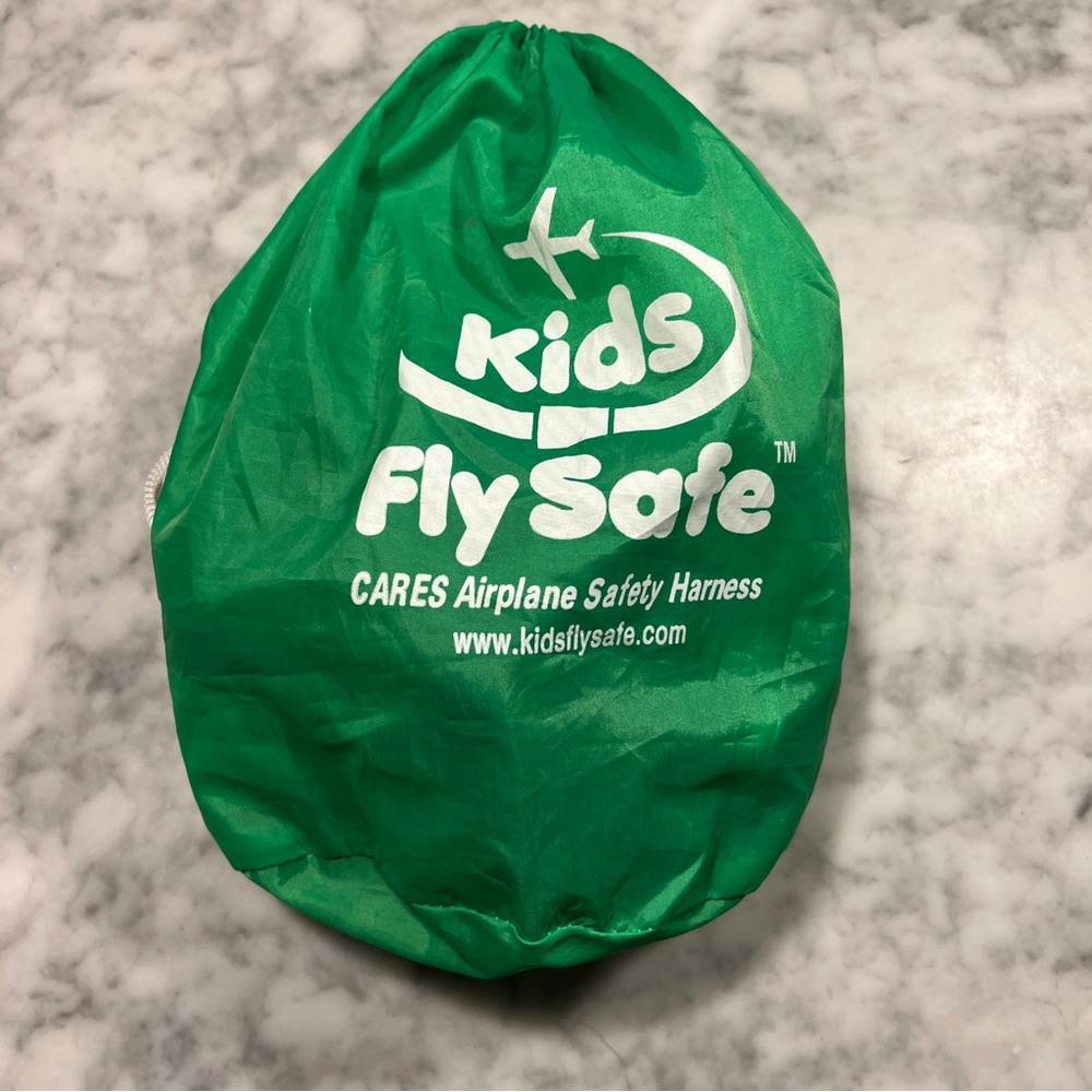 Kids FlySafe Genuine CARES FAA Approved Airplane Safety Harness